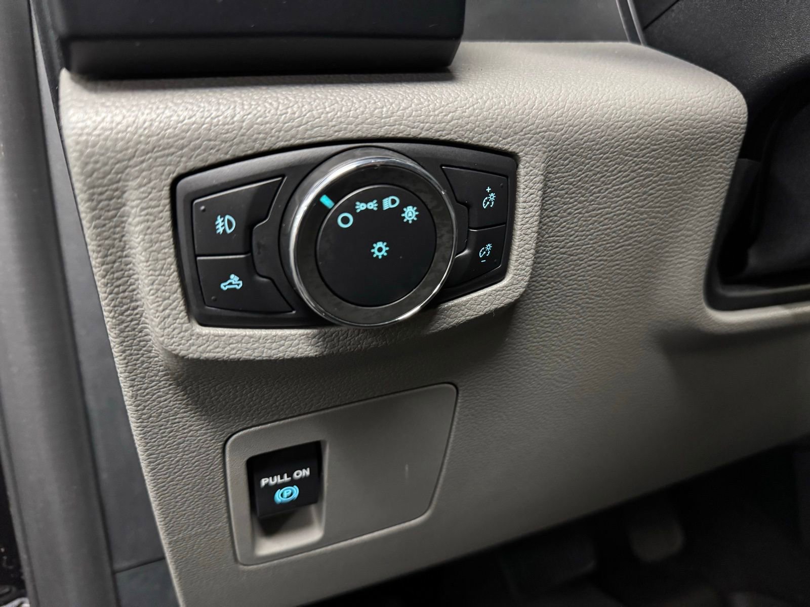 Used 2020 Ford F150 XL w/ Equipment Group 101A Mid image 24