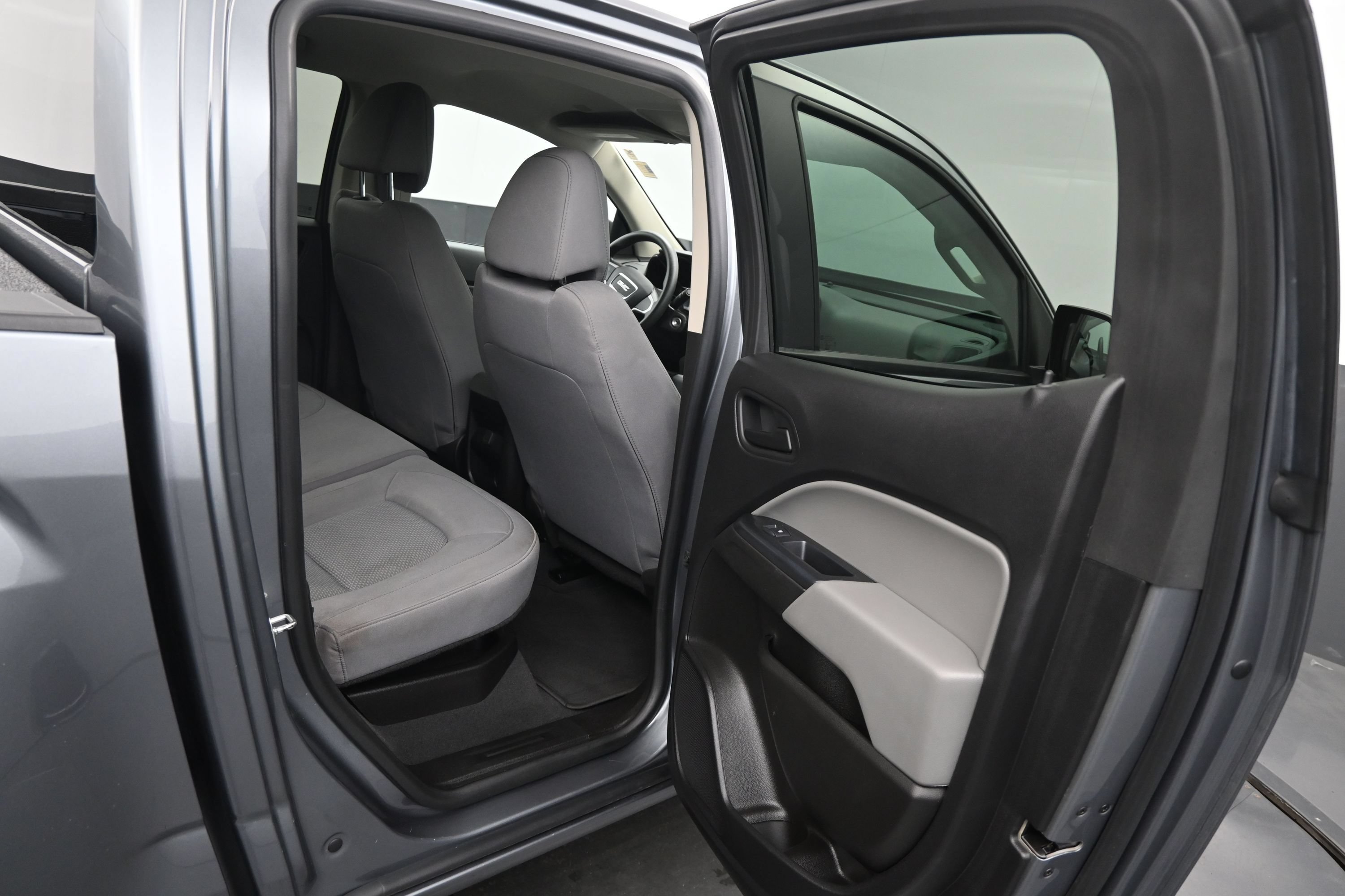 Used 2021 GMC Canyon Elevation Standard w/ Convenience Package RWD image 12