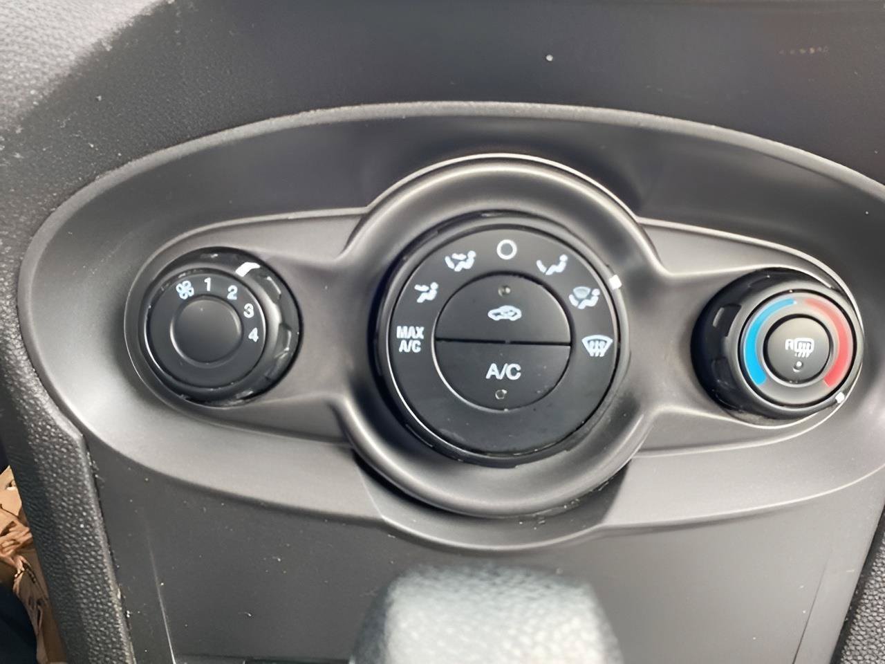 Used 2015 Ford Fiesta S FWD image 45