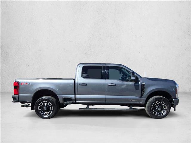 Used 2025 Ford F350 Platinum AWD/4WD image 4