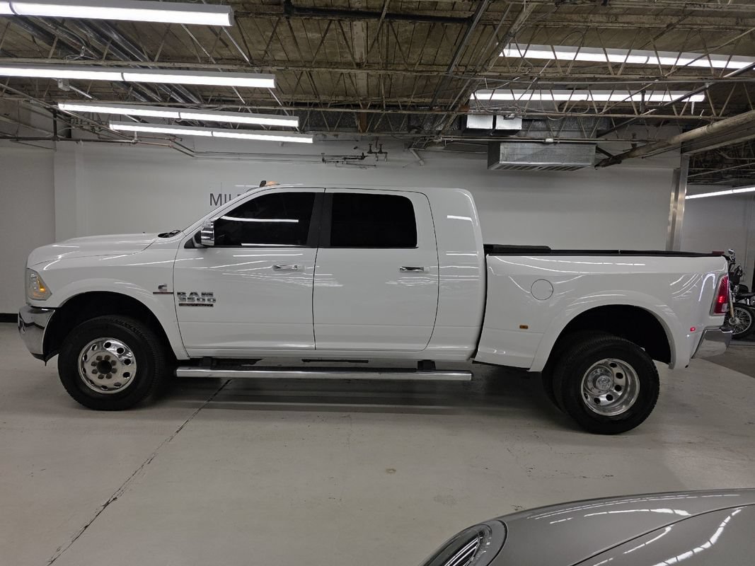 Used 2014 RAM 3500 Laramie AWD/4WD image 6