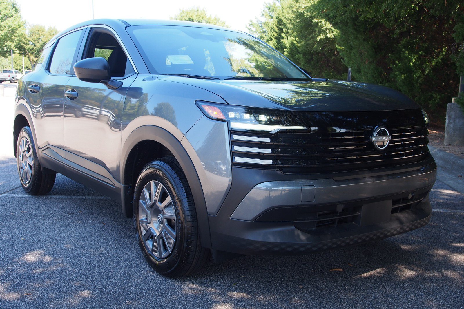 New 2027 Nissan Kicks S