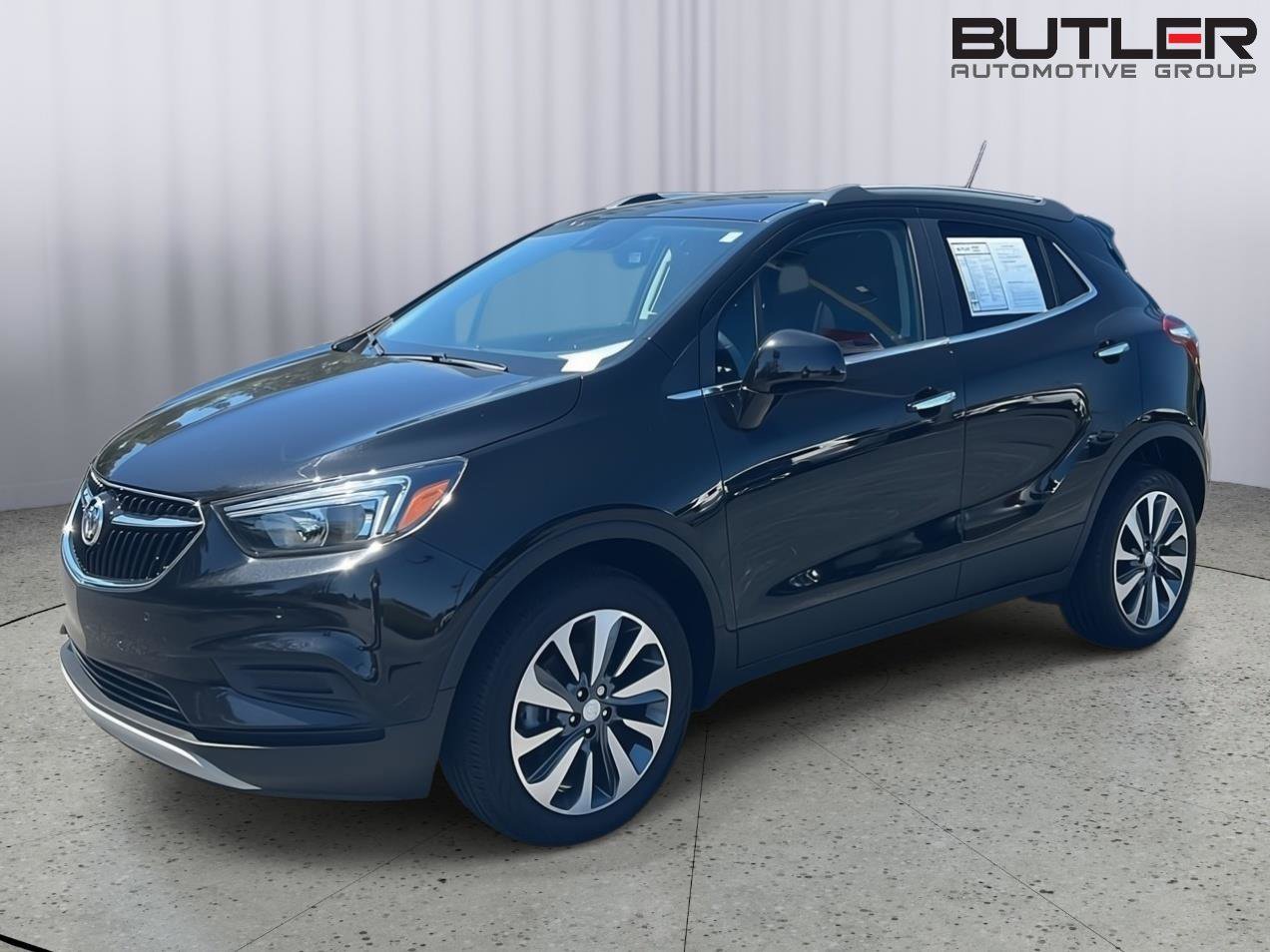Used 2022 Buick Encore Preferred w/ Safety Package II AWD/4WD image 1