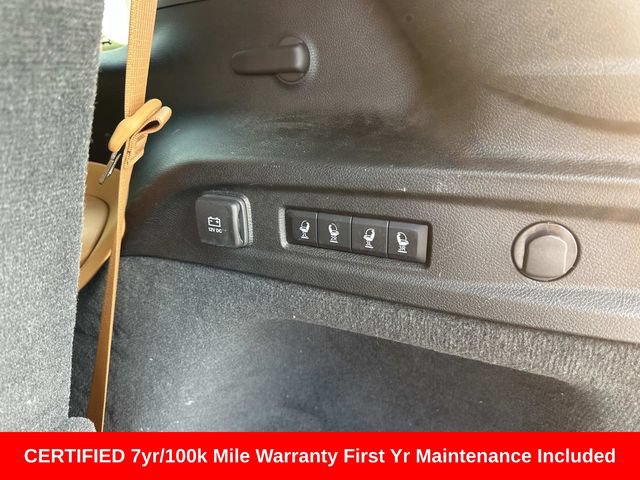 Used 2023 Jeep Grand Cherokee L Summit w/ Advanced Protech Group IV AWD/4WD image 18