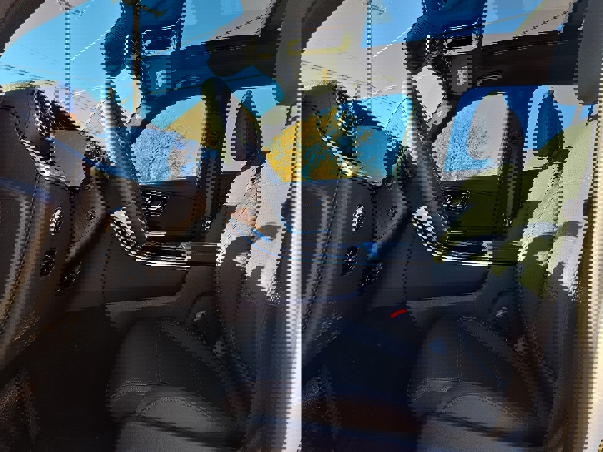 New 2026 Mercedes-Benz GLC 300 4MATIC image 16