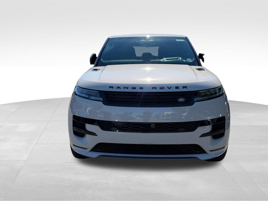 Used 2024 Land Rover Range Rover Sport Dynamic SE AWD/4WD image 2