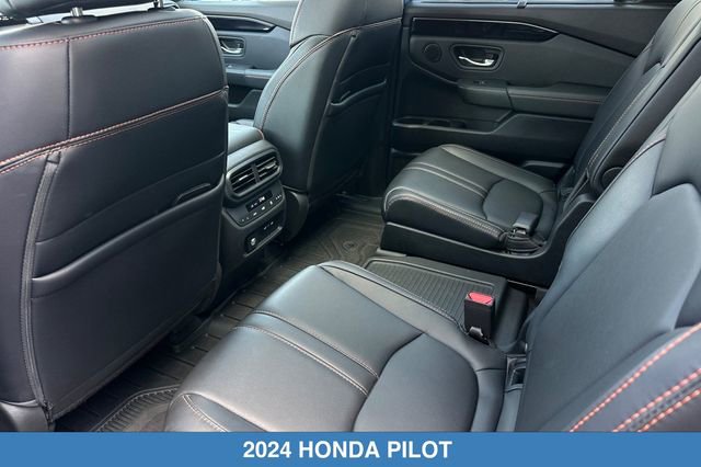 Certified 2024 Honda Pilot TrailSport image 14
