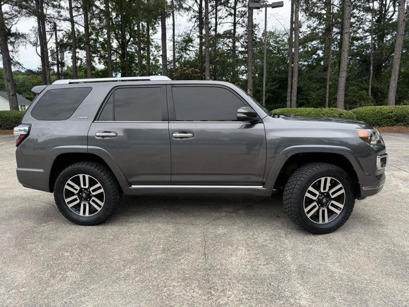 Used 2016 Toyota 4Runner Limited AWD/4WD image 5