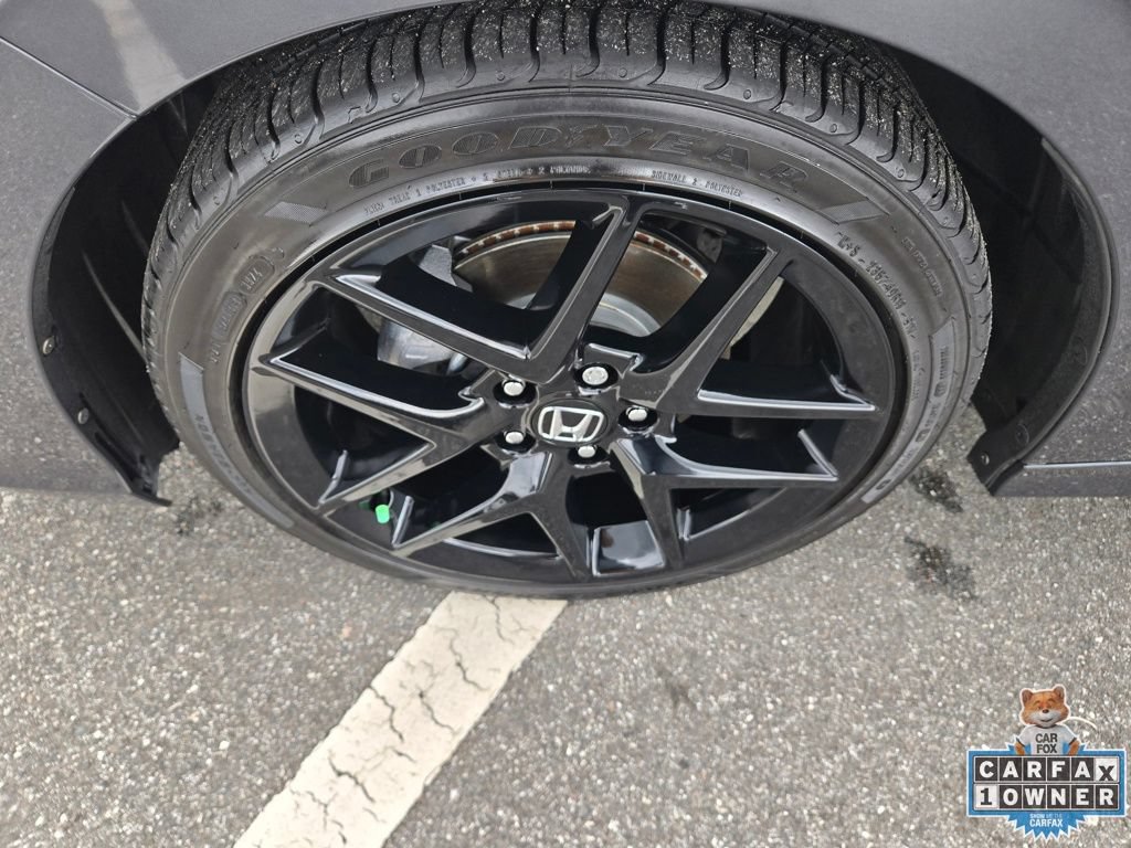 Used 2025 Honda Civic Sport image 14