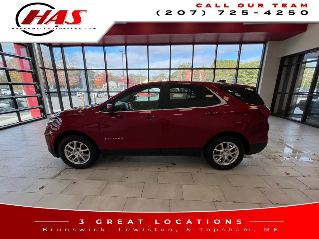 Used 2023 Chevrolet Equinox LT AWD/4WD image 2