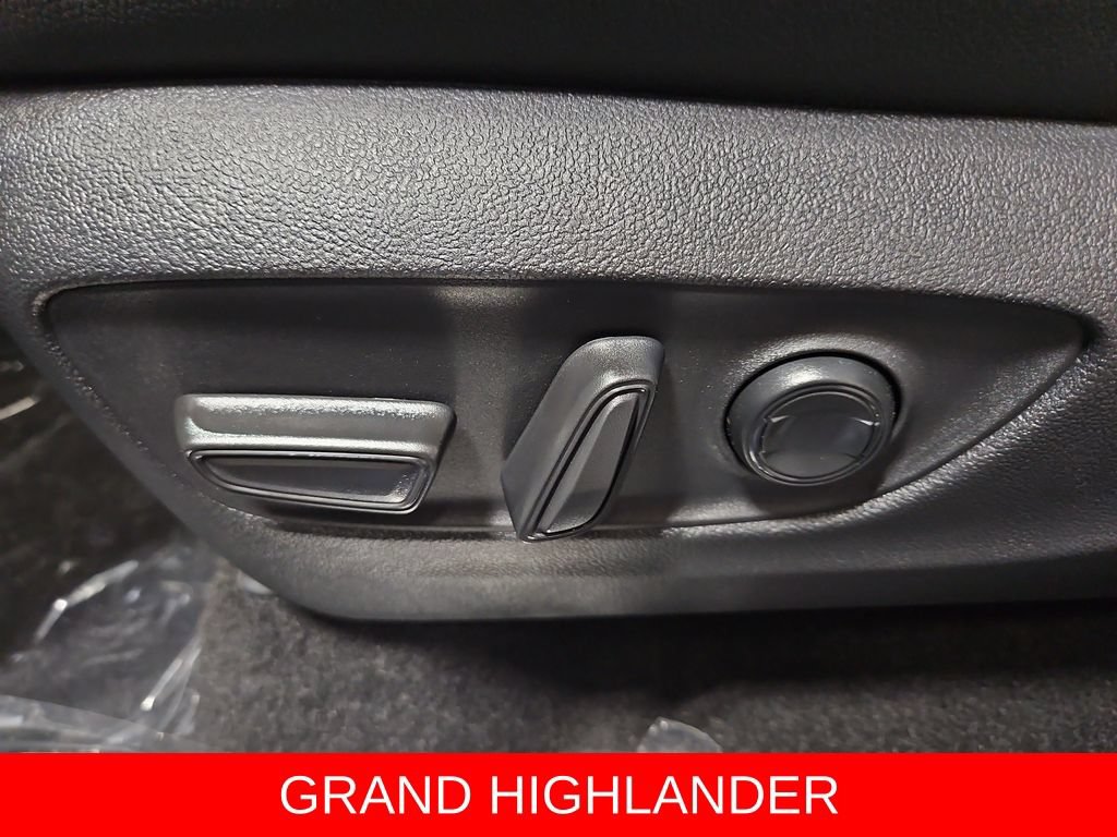 New 2026 Toyota Grand Highlander AWD image 12
