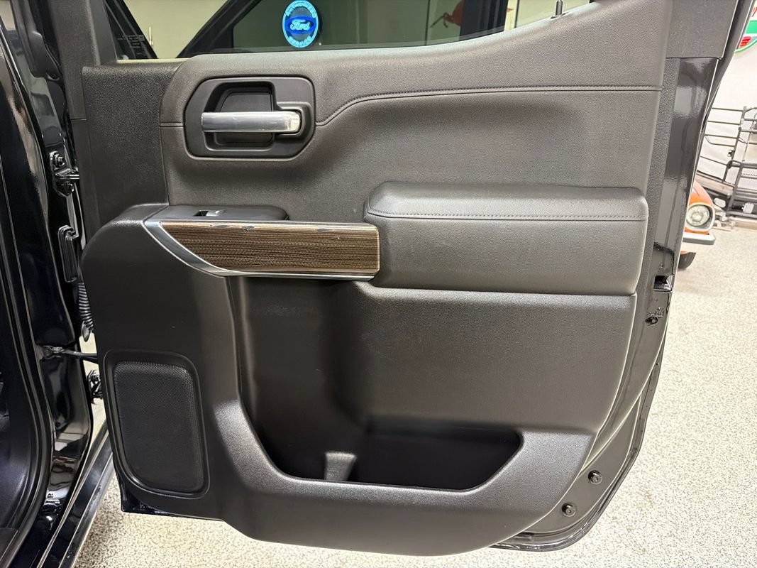 Used 2019 Chevrolet Silverado 1500 RST w/ All-Star Edition RWD image 41