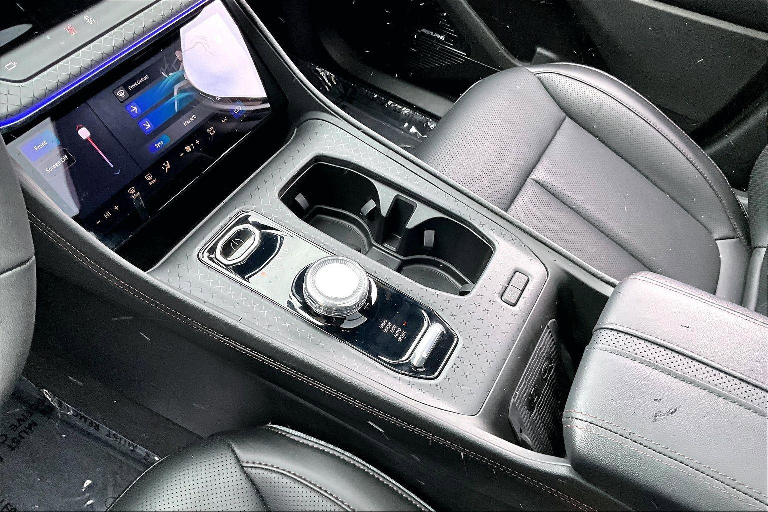 Used 2025 Jeep Wagoneer S Limited image 15