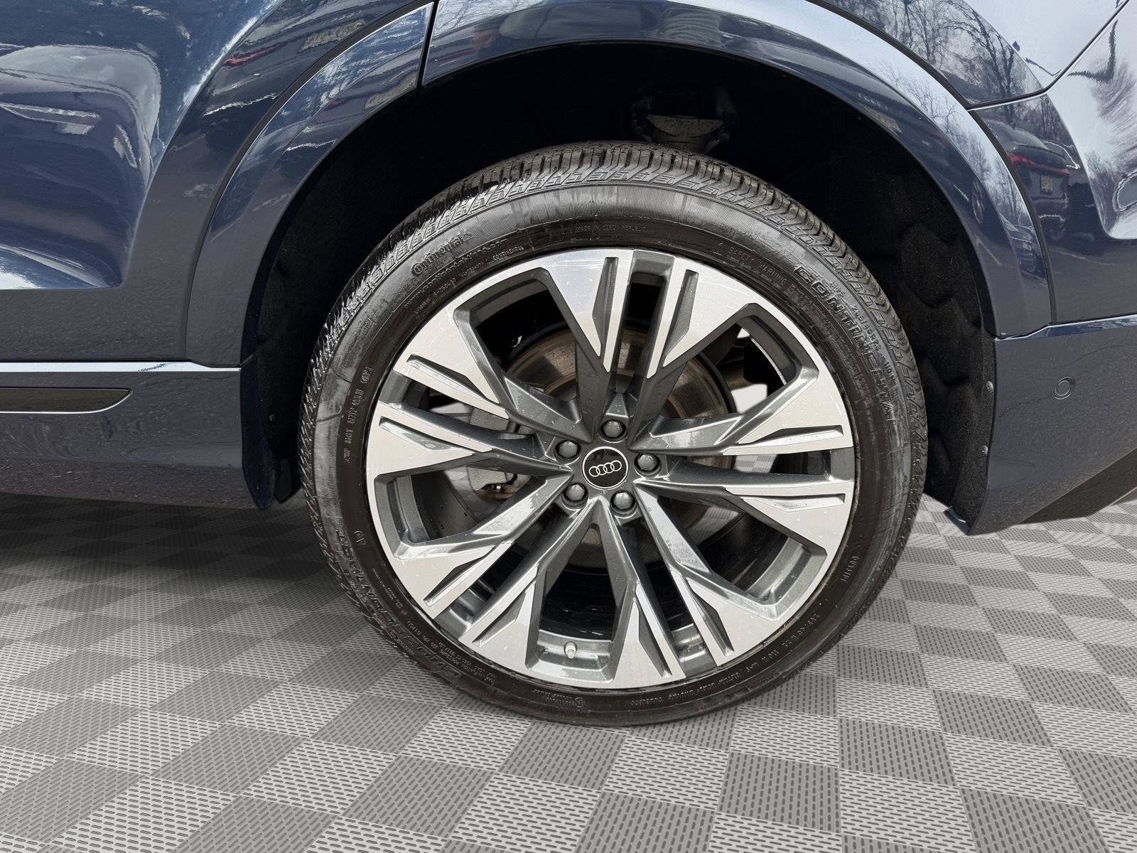 Used 2025 Audi Q8 Premium Plus w/ Premium Plus Package image 9