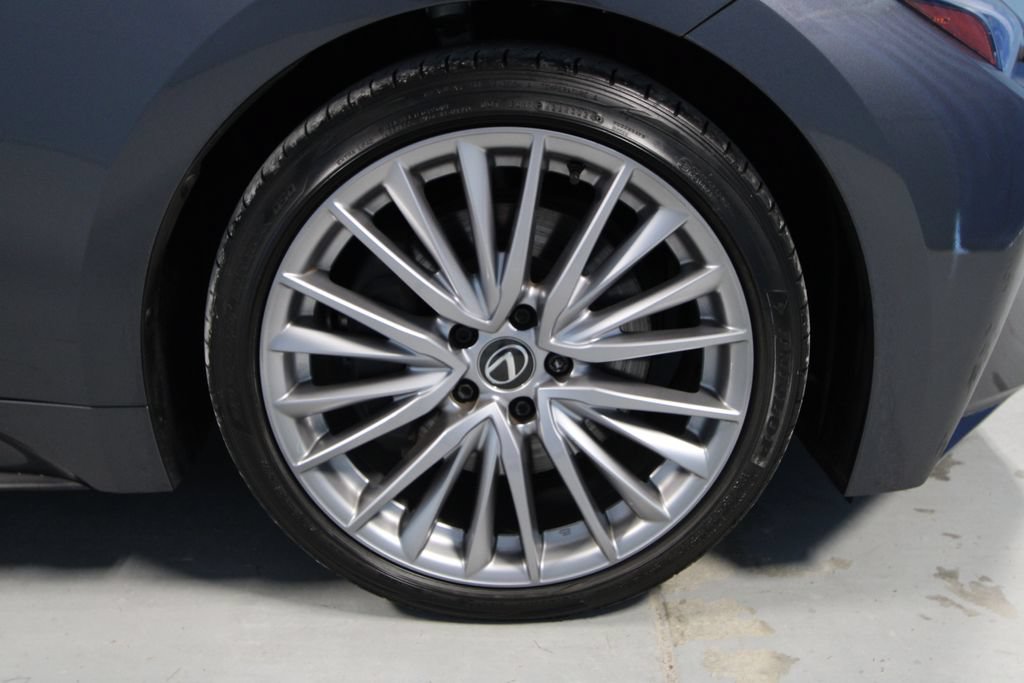 Used 2024 Lexus IS 300 w/ Premium Package RWD image 35