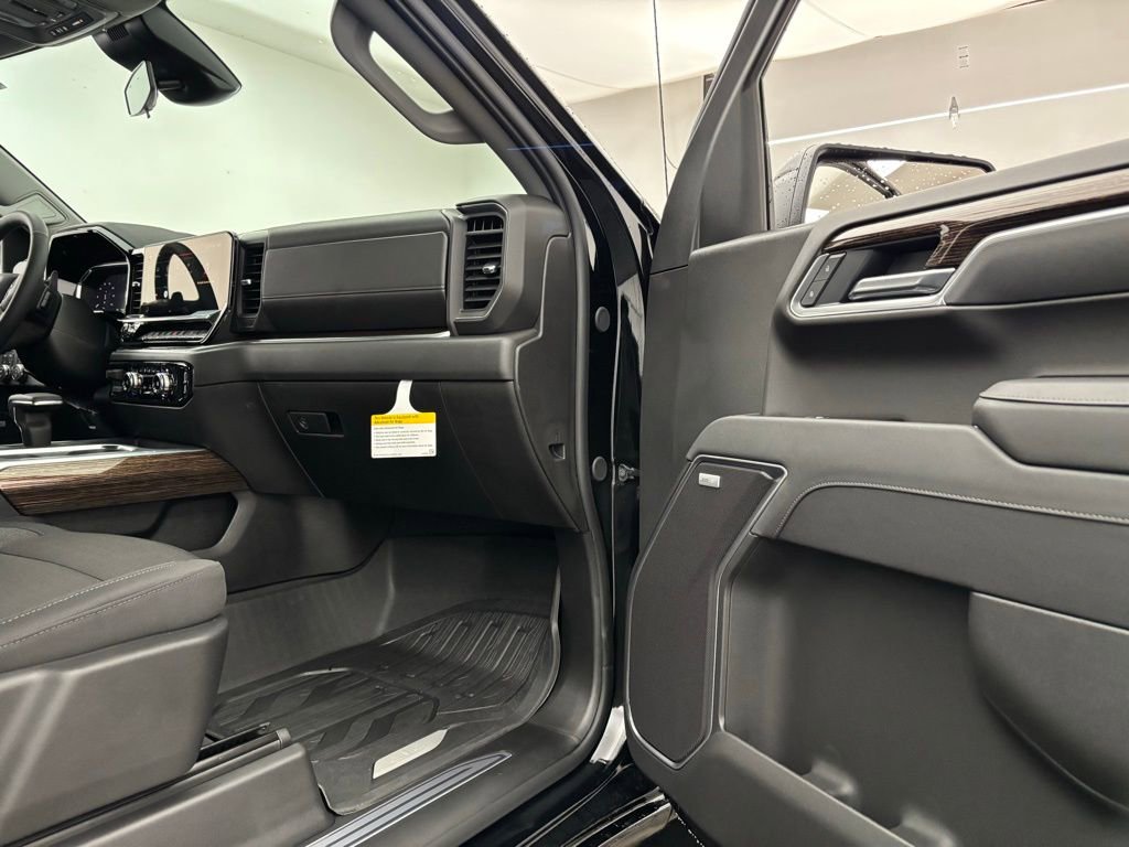 New 2026 GMC Sierra 1500 Elevation image 31