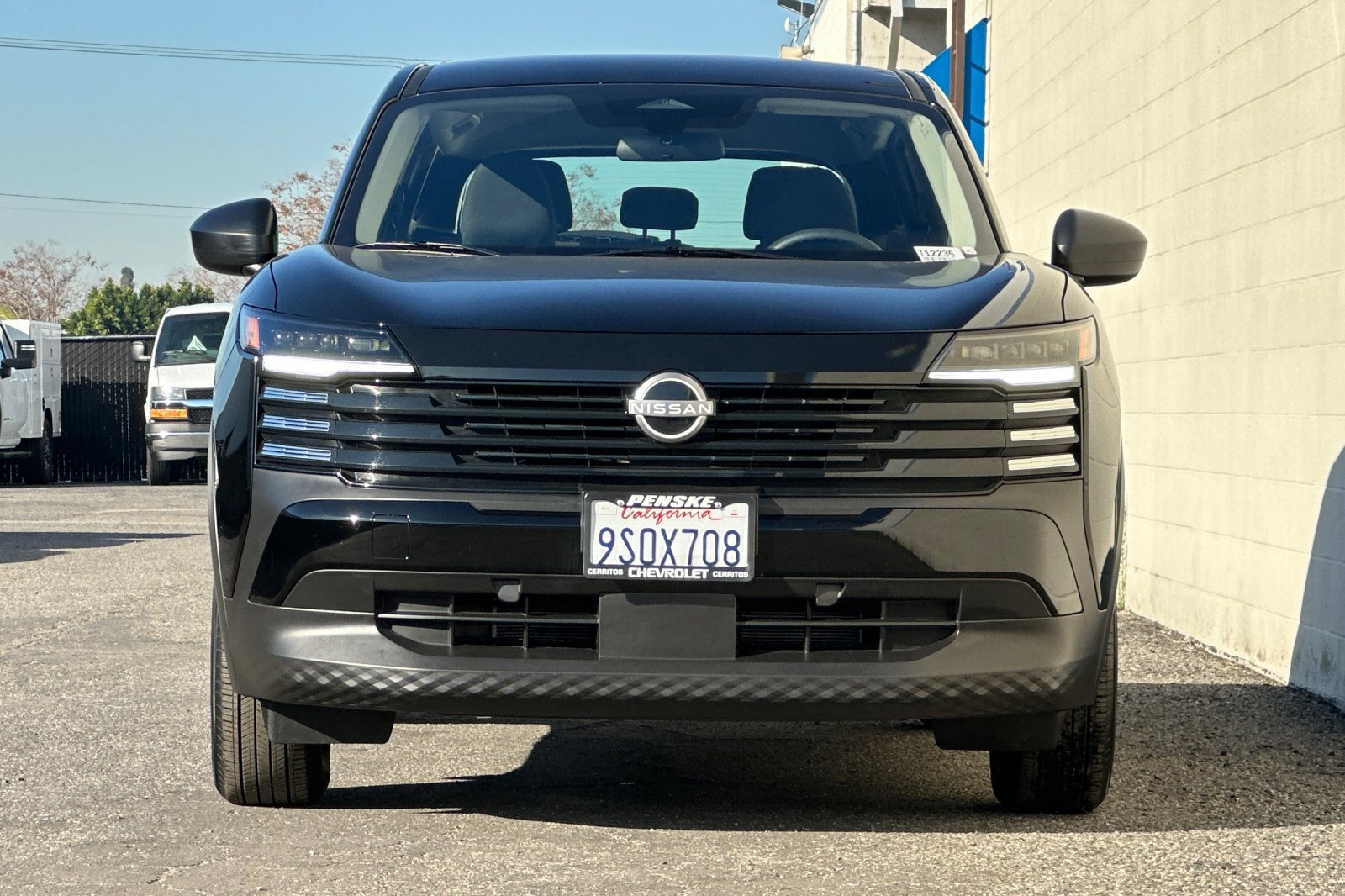 Used 2025 Nissan Kicks S image 9