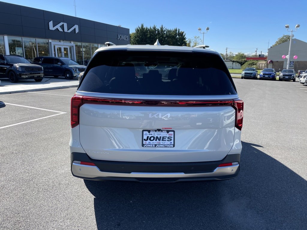 New 2026 Kia Carnival SX image 6