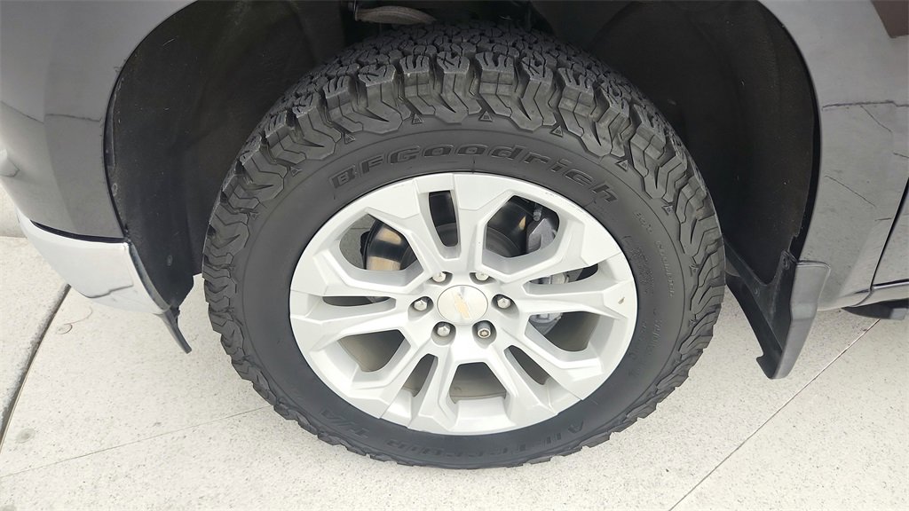 Used 2022 Chevrolet Silverado 1500 LTZ image 29