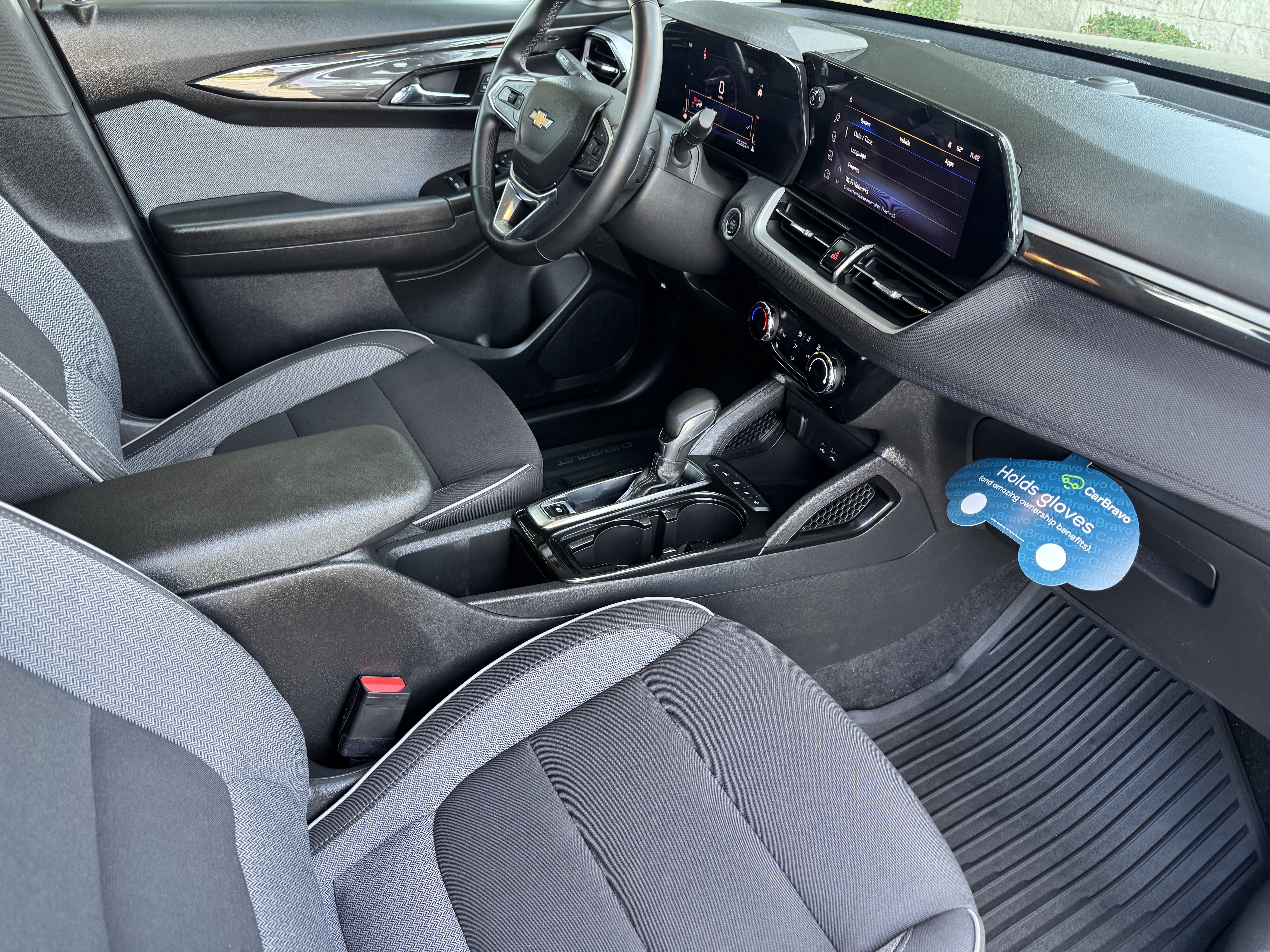 Certified 2024 Chevrolet TrailBlazer LT w/ LT Cold Weather Package FWD image 20