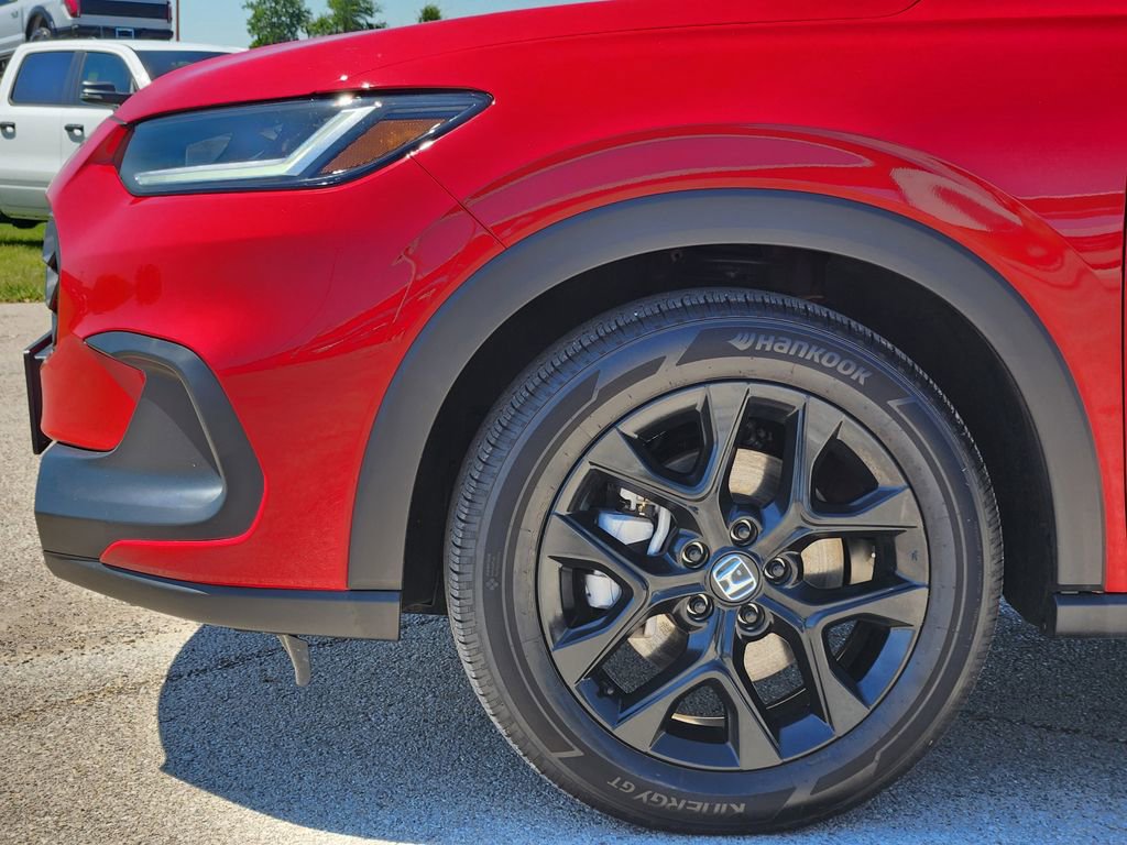 Used 2025 Honda HR-V Sport image 9