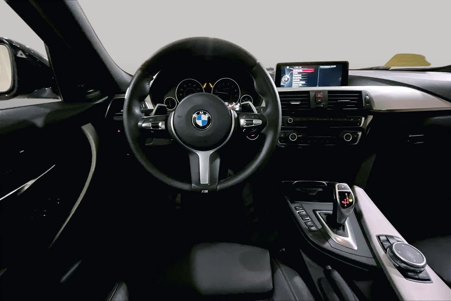 Used 2016 BMW 340i xDrive Sedan AWD/4WD image 5