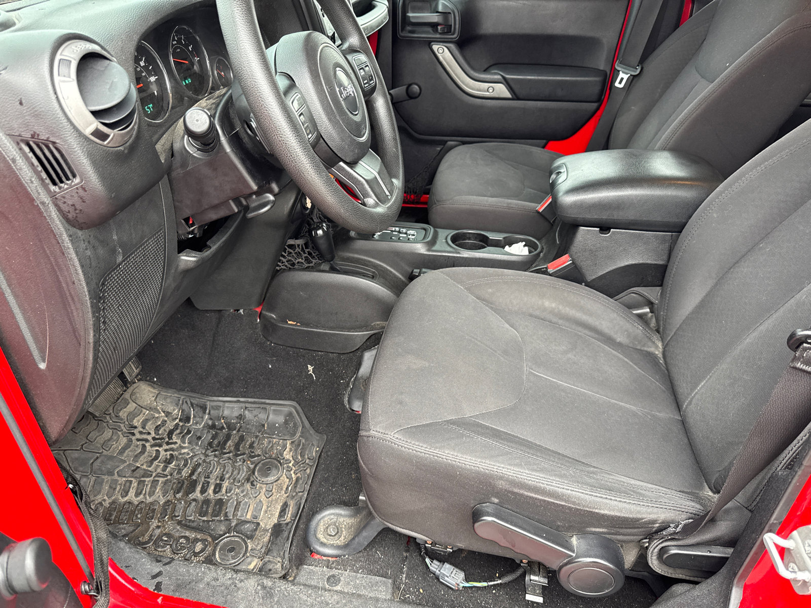 Used 2015 Jeep Wrangler Unlimited Sport image 9