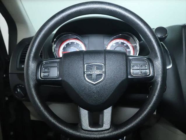 Certified 2019 Dodge Grand Caravan SE FWD image 21