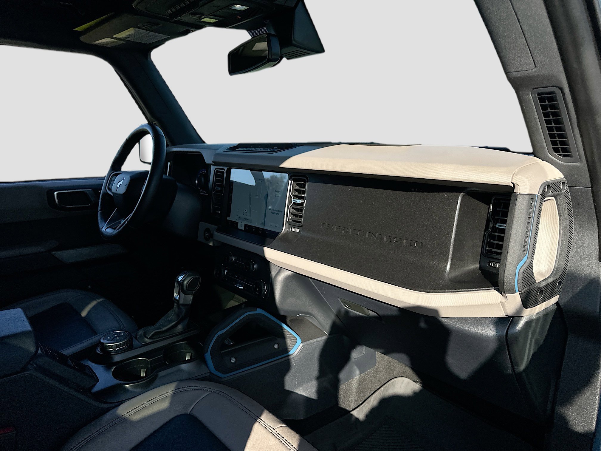 Used 2022 Ford Bronco Wildtrak image 28