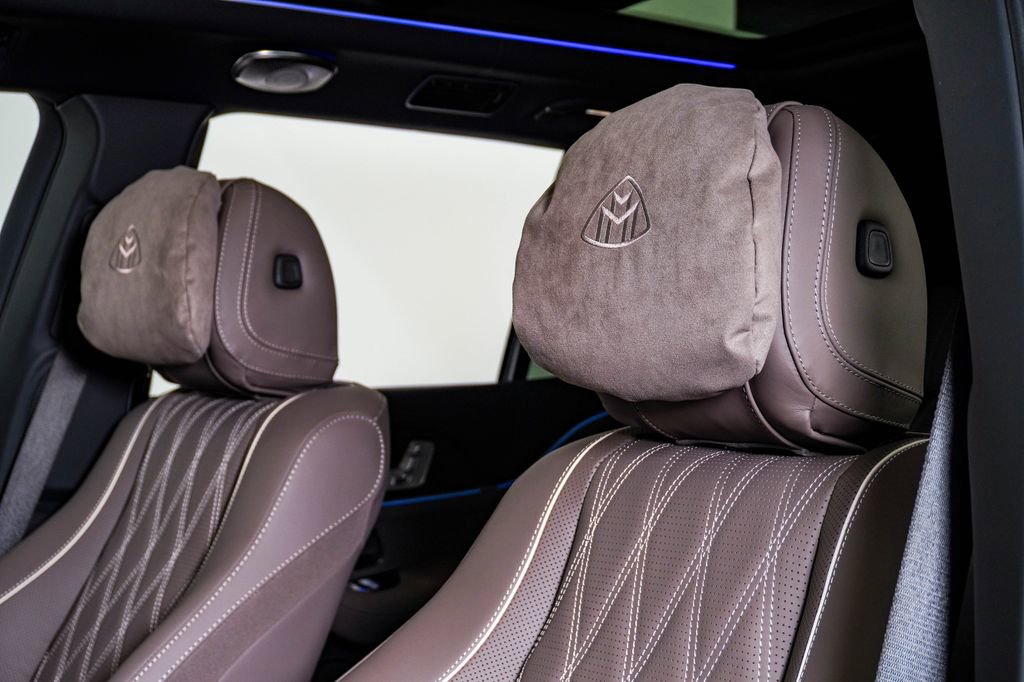 Used 2026 Mercedes-Benz Maybach GLS 600 4MATIC image 26