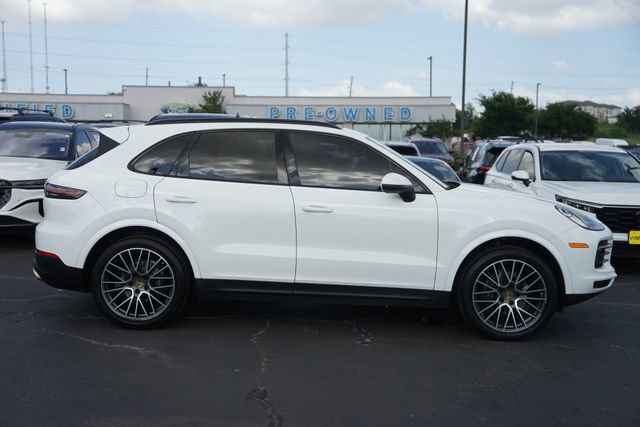 Used 2019 Porsche Cayenne AWD/4WD image 5