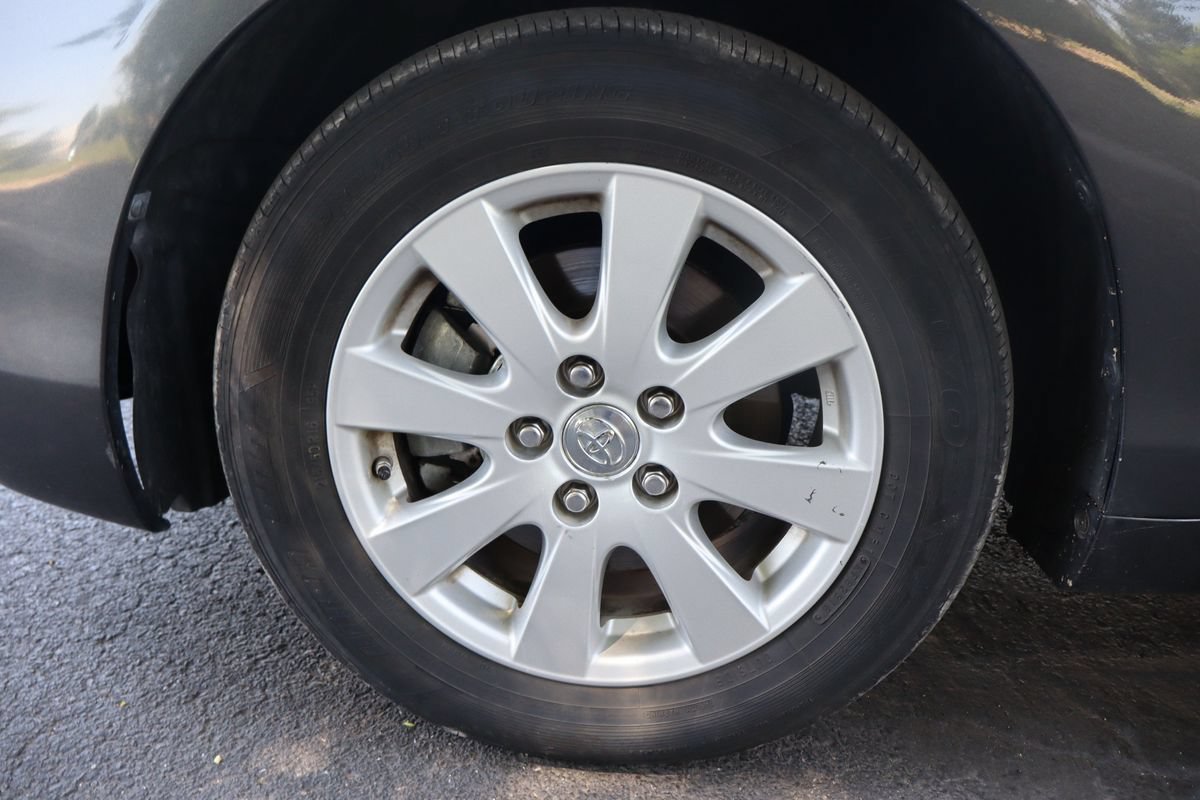 Used 2009 Toyota Camry Hybrid FWD image 40