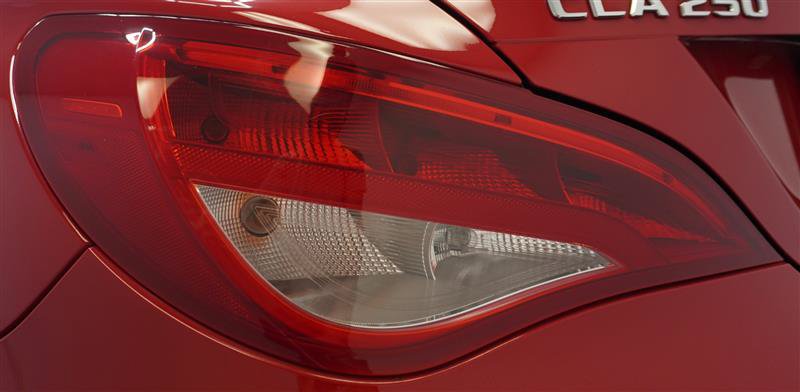 Used 2017 Mercedes-Benz CLA 250 image 35