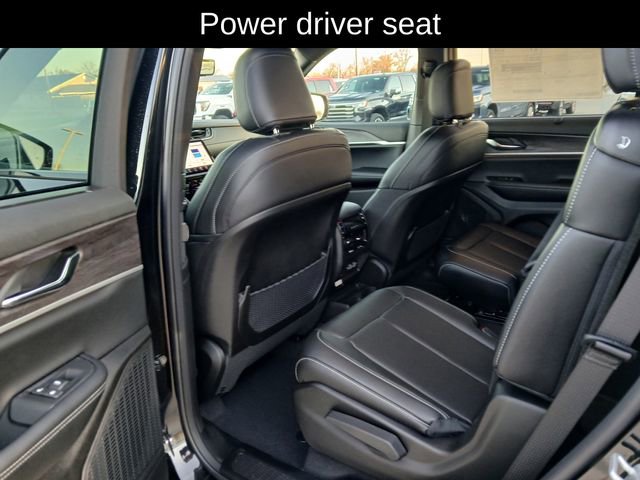 New 2025 Jeep Grand Cherokee L Limited image 14