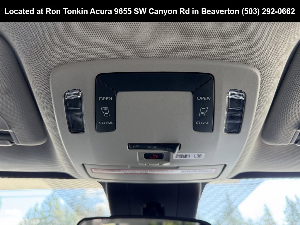 Used 2023 Toyota Sienna LE image 27