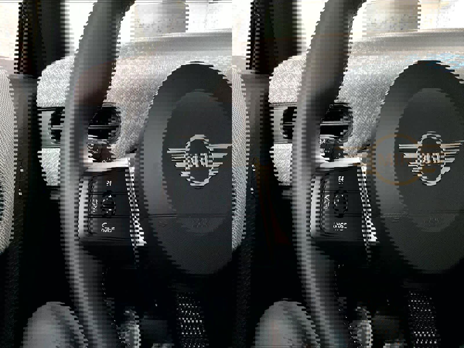 Certified 2025 MINI Cooper S image 20