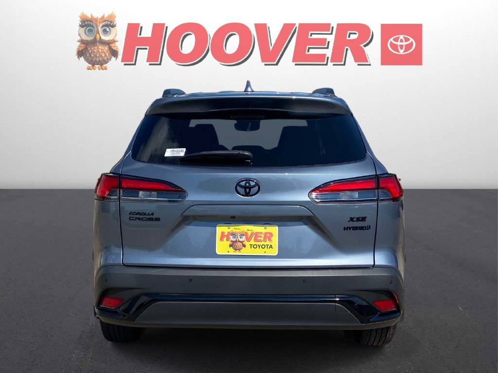 Used 2024 Toyota Corolla Cross AWD Hybrid w/ Convenience Package image 3