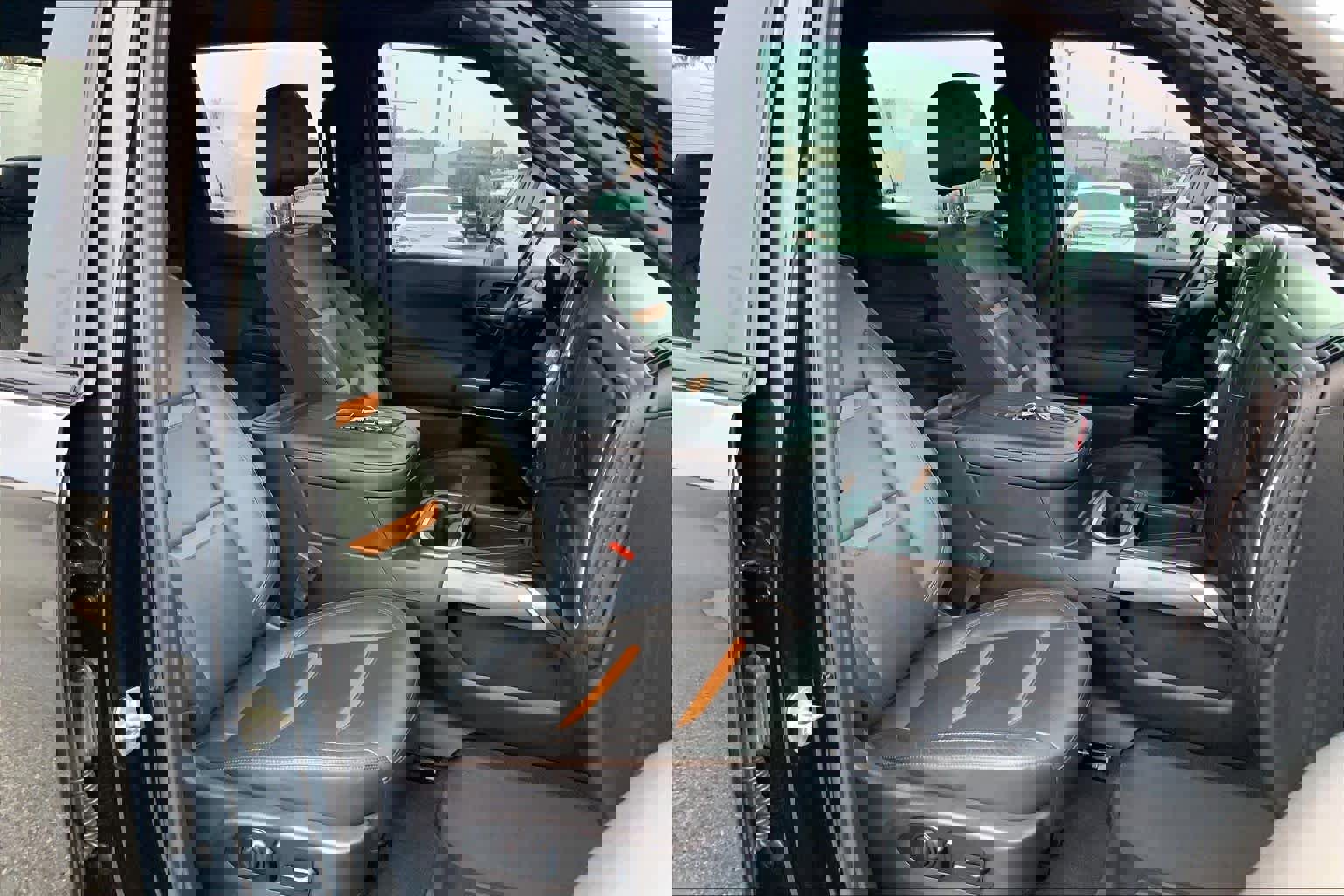 Used 2020 GMC Sierra 1500 AT4 w/ AT4 Premium Package image 9