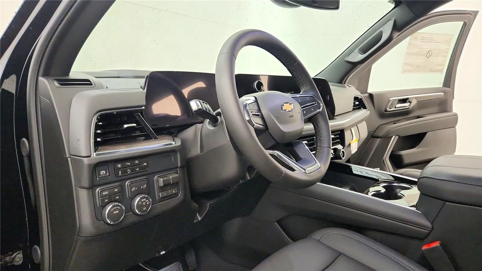 New 2026 Chevrolet Tahoe LT w/ Comfort Package AWD/4WD image 26