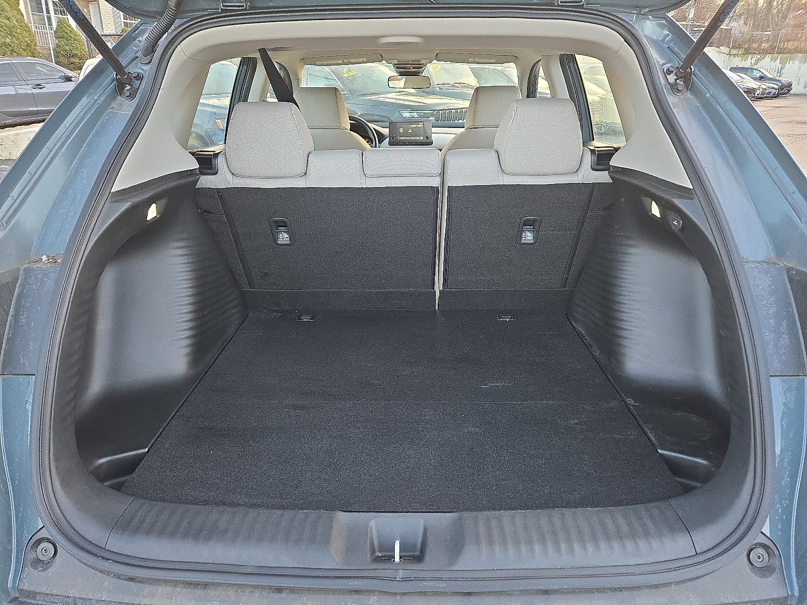 Certified 2024 Honda HR-V LX image 29