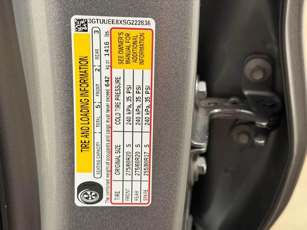 Certified 2025 GMC Sierra 1500 AT4 w/ AT4 Premium Package image 50