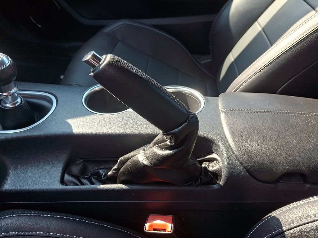 Used 2021 Ford Mustang GT Premium w/ Ford Safe & Smart Package RWD image 19