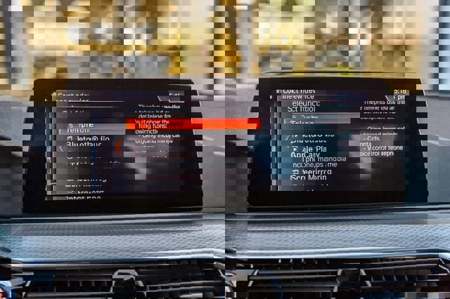 Used 2019 BMW 540i xDrive w/ M Sport Package image 25