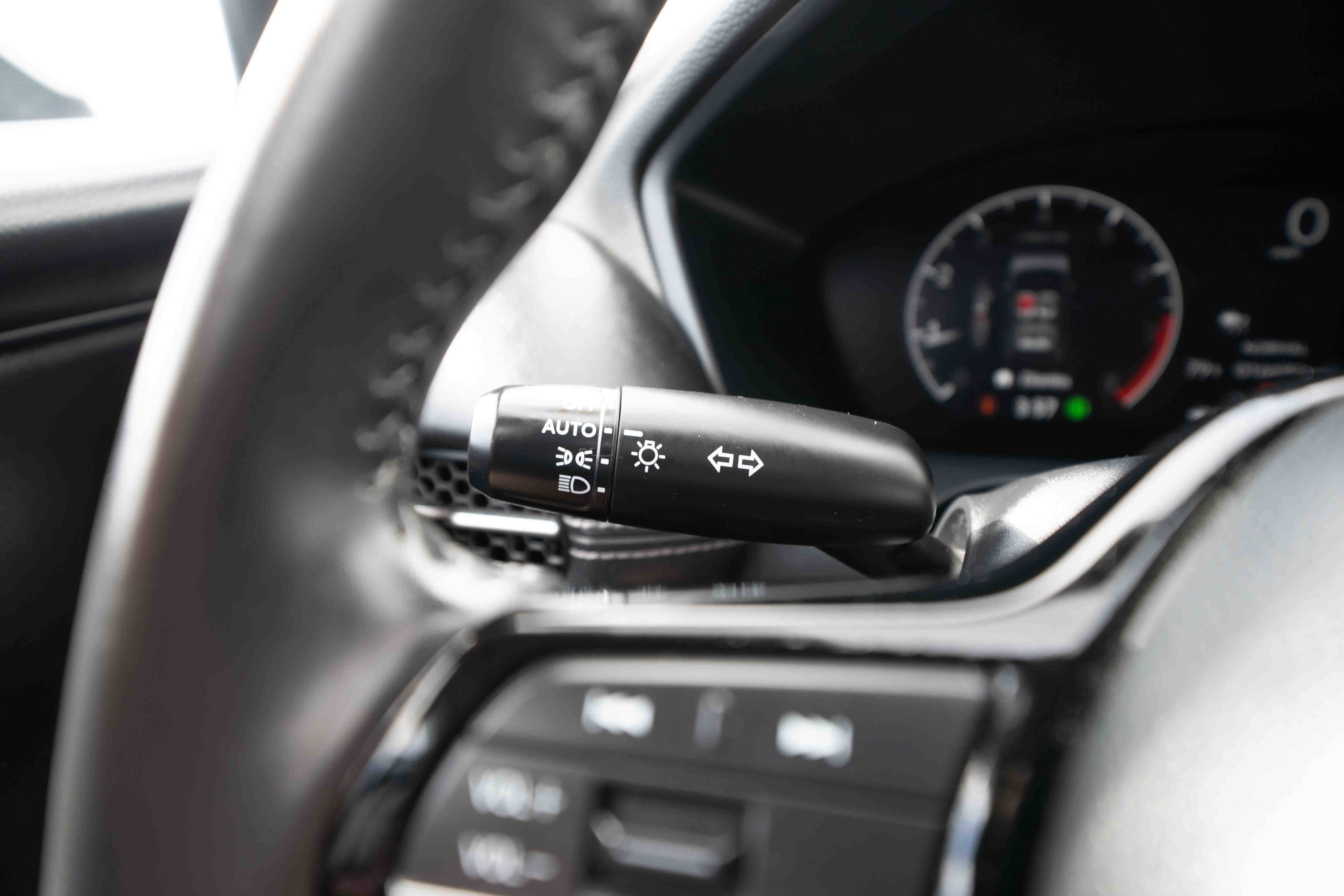 Used 2024 Honda HR-V EX-L image 13