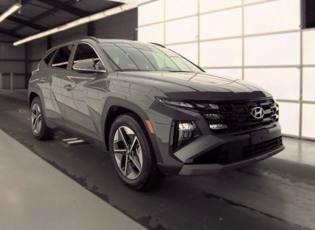 Used 2026 Hyundai Tucson SEL FWD image 3