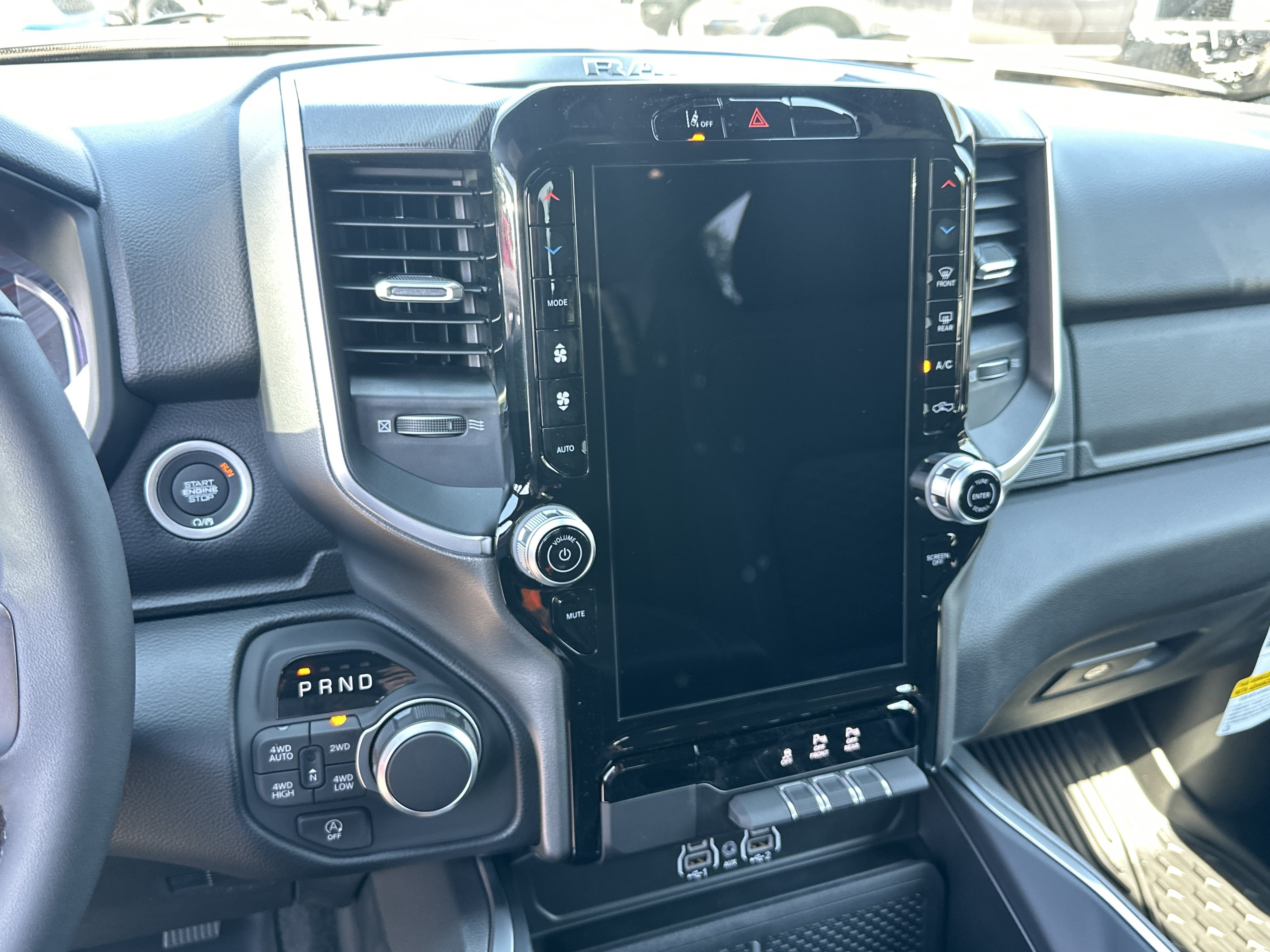 New 2027 RAM 1500 Big Horn AWD/4WD image 6