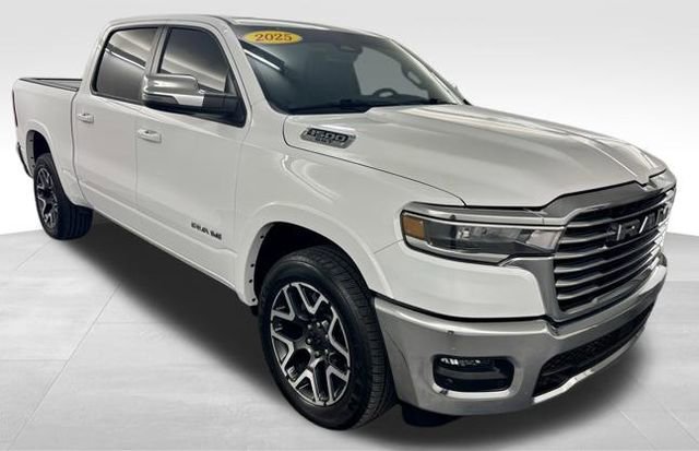 Used 2025 RAM 1500 Laramie image 3