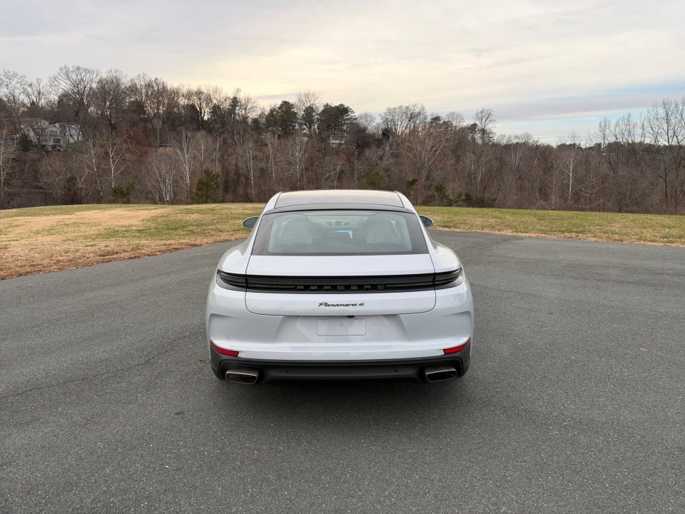 New 2026 Porsche Panamera 4 image 6