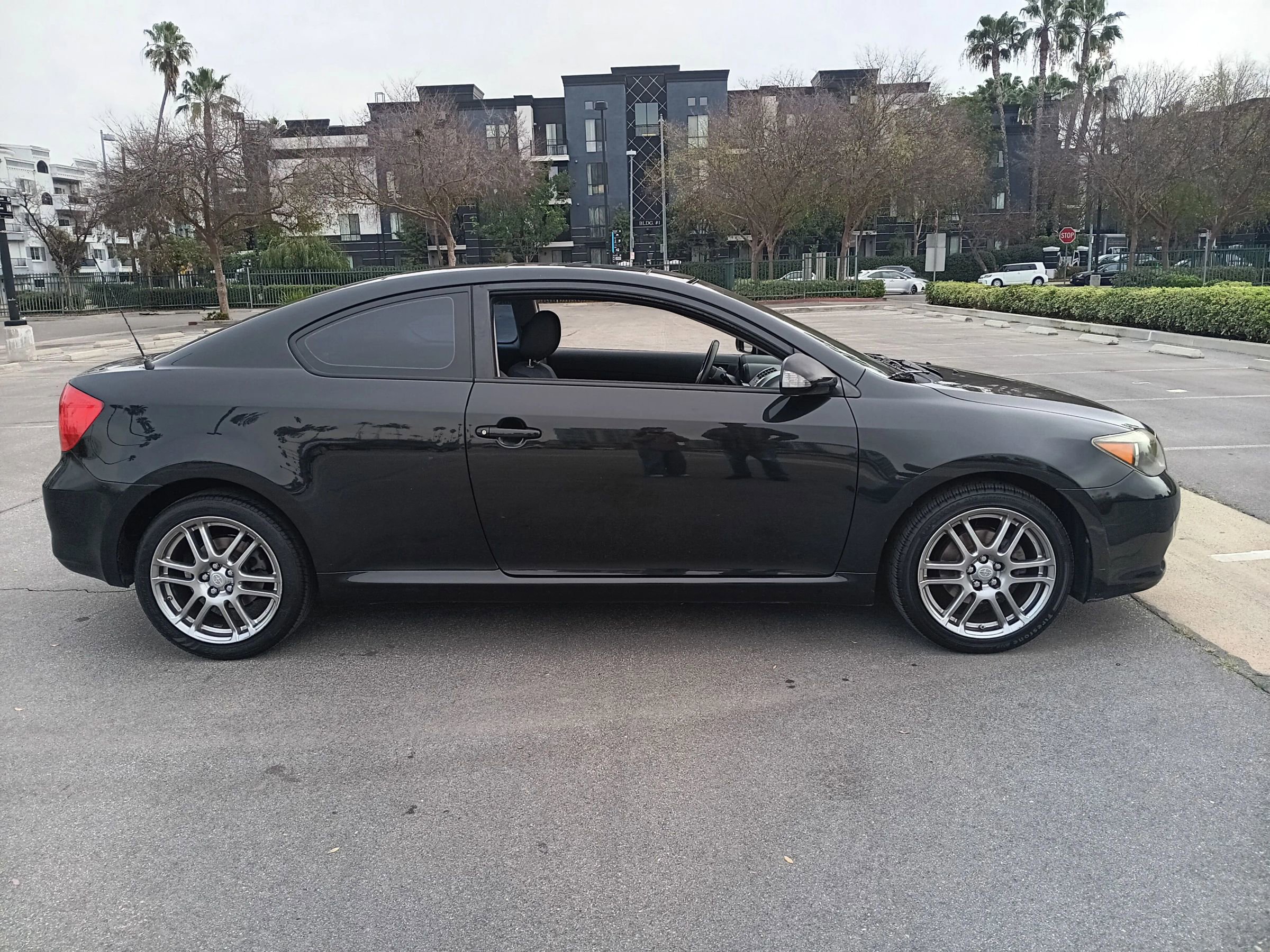 Used 2007 Scion tC image 4
