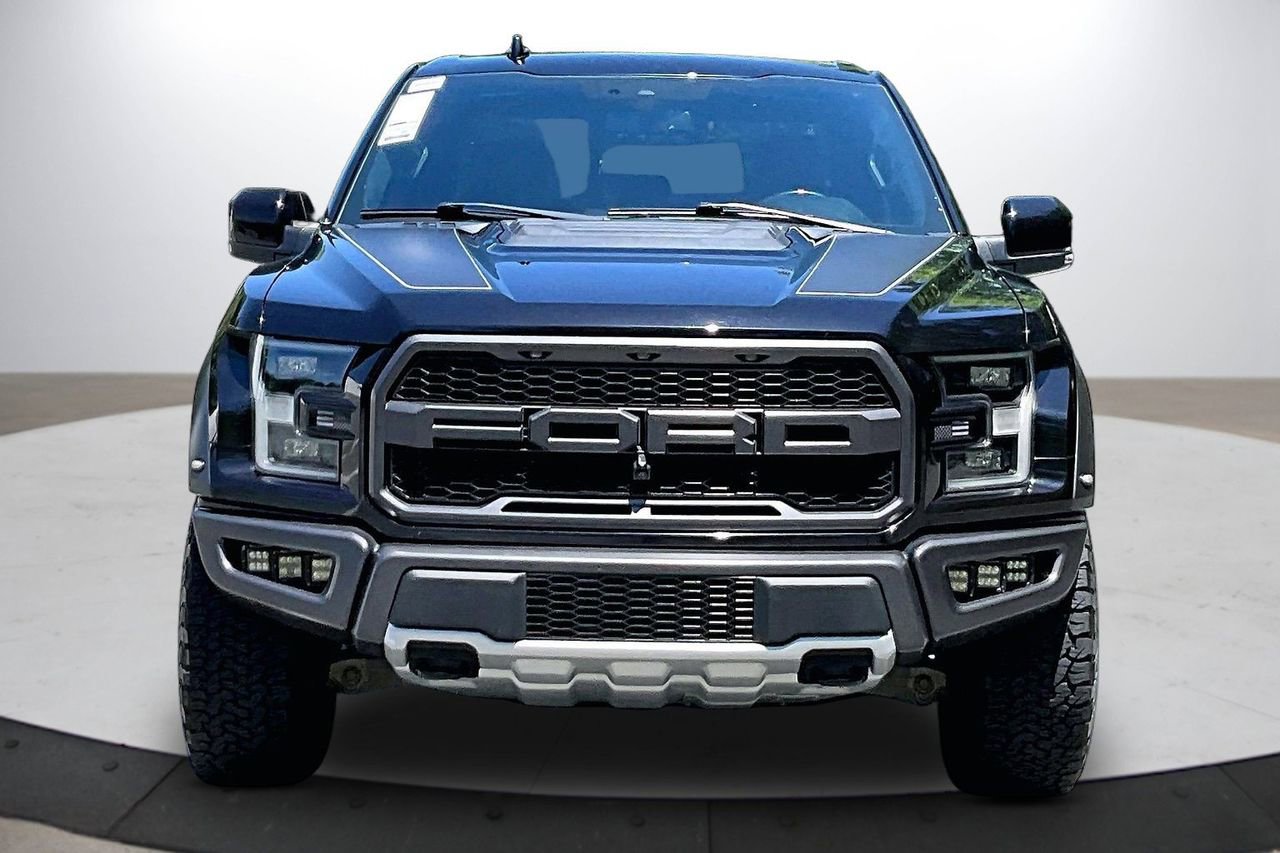 Used 2019 Ford F150 Raptor w/ Equipment Group 802A Luxury AWD/4WD image 3